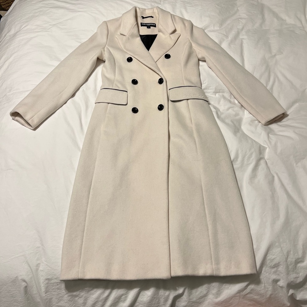 Karl Lagerfeld Paris Double Breasted Wool Blend Off-white Coat Size X-Small.